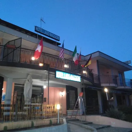 Maggiore 3* Castelletto sopra Ticino
